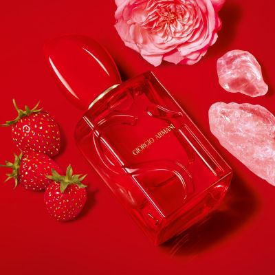 GIORGIO ARMANI Sì Passione Red Musk Purškiamas kvapusis vanduo