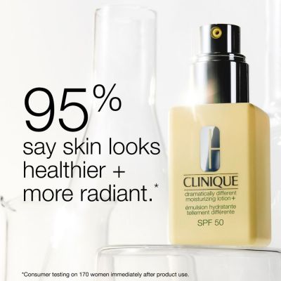 CLINIQUE Dramatically Different Moisturizing Lotion+™ SPF 50 Drėkinamasis veido losjonas normaliai sausai odai