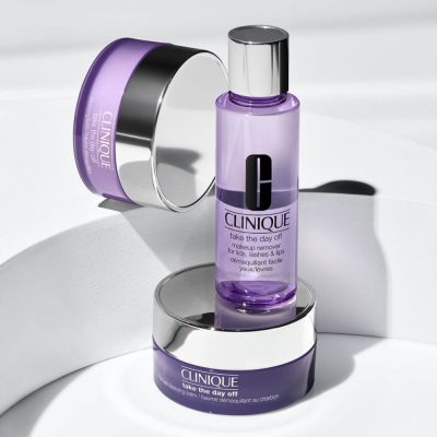 CLINIQUE Take The Day Off Charcoal Cleansing Balm Valomasis balzamas