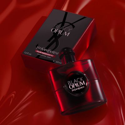 YVES SAINT LAURENT Black Opium Over Red Purškiamas kvapusis vanduo